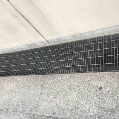 Hot Dipped Galvanized Steel Channel Drain Grate Cover With Angle, Industry Steel Grating