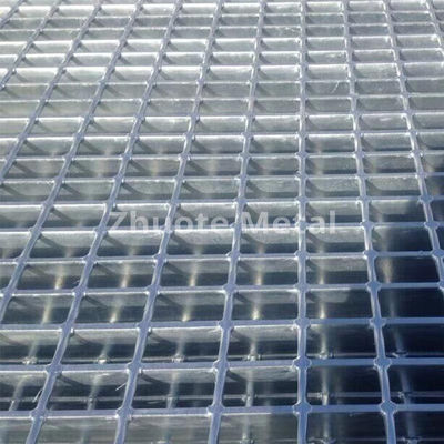 Iso 9001 Q235 Flat Bar 32x5mm Serrated Steel Grating