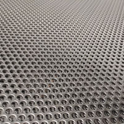 Anti-slip pannello perforato di metallo rotondo quadrato altezza di forma personalizzata per una sicurezza ottimale