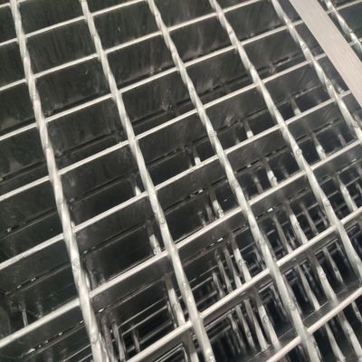 3mm Bar croce caldo immerso Grata di acciaio di superficie liscia per la costruzione
