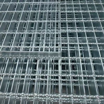 Griglie di acciaio piatto saldate a tromba da 30 mm per pavimenti in acciaio inossidabile