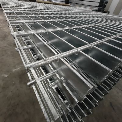 Anodizzato finitura superficiale griglia di barre di alluminio per la resistenza alla corrosione 5 mm di spessore