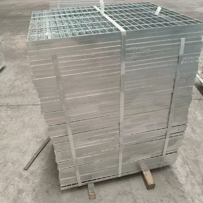 Soluzioni avanzate di griglia in acciaio galvanizzato per la sicurezza delle piattaforme e dei marciapiedi