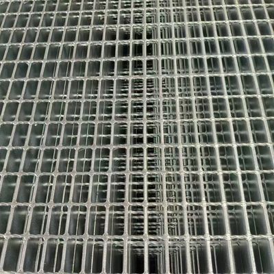 11 W 4 Griglia a barre dentate Trattamento della superficie antiscivolo per ambienti esigenti