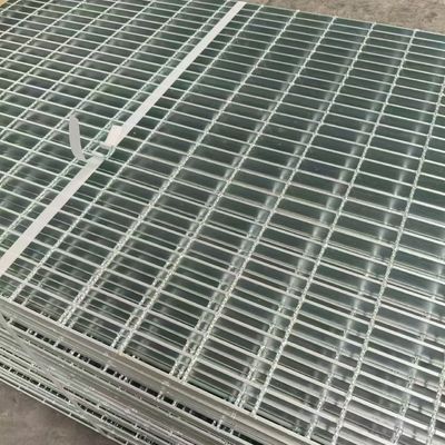 Griglie in acciaio resistenti alla corrosione per impianti costieri e offshore