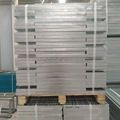 Griglie in acciaio galvanizzato: protezione contro la corrosione duratura