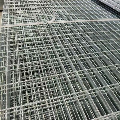 Griglie in acciaio galvanizzato: protezione da ruggine duratura