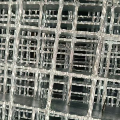 Griglie di acciaio versatili: perfette per qualsiasi ambiente industriale, commerciale o residenziale