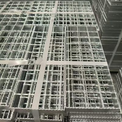 Griglie in acciaio galvanizzato, prestazioni anti ruggine superiori
