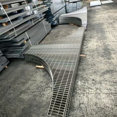 Barra piatta di griglia di acciaio industriale robusta con barra trasversale di 3 mm