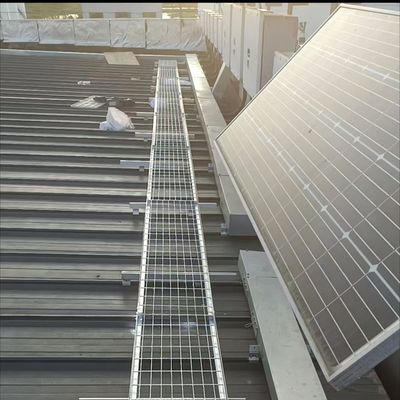 Scaffalatura di acciaio piatto saldato a pressione di macchina