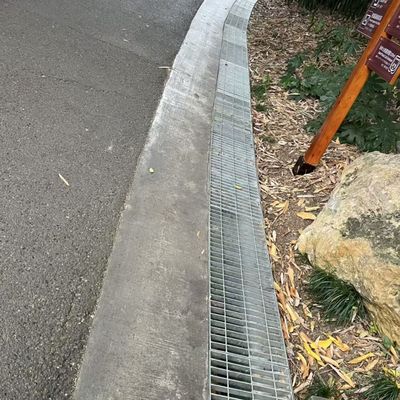 Griglie di acciaio con barre di cuscinetto con spaziatura di 30 mm