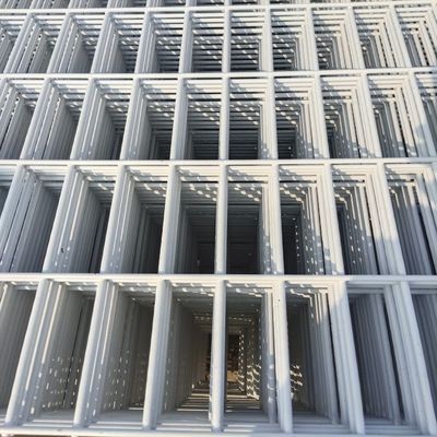 1.8m Fence mesh saldata Steel Post Fence Panel per una soluzione perimetrale sicura e duratura