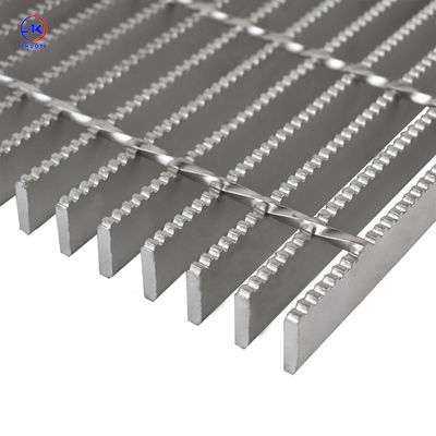 Tecnologia della saldatura della macchina di saldatura a pressione Griglia antiscivolo YB/T4001.1-2007 per pavimenti resistenti allo scivolamento