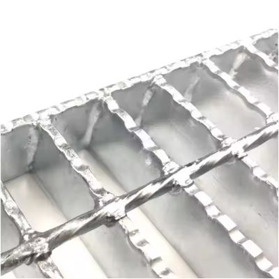 Griglia industriale in acciaio al carbonio inox, buona ventilazione, zincatura a caldo