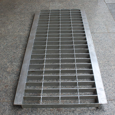 Copertura galvanizzata immersa calda della griglia dello scolo di Manica d'acciaio con l'angolo, grata d'acciaio di industria